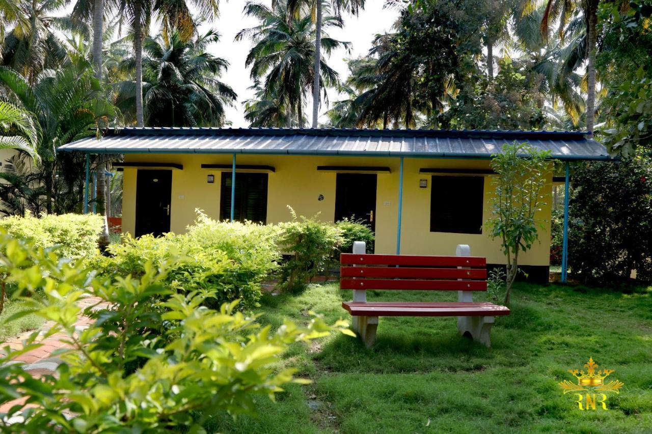 Royal Nature Resort Pollachi Bagian luar foto