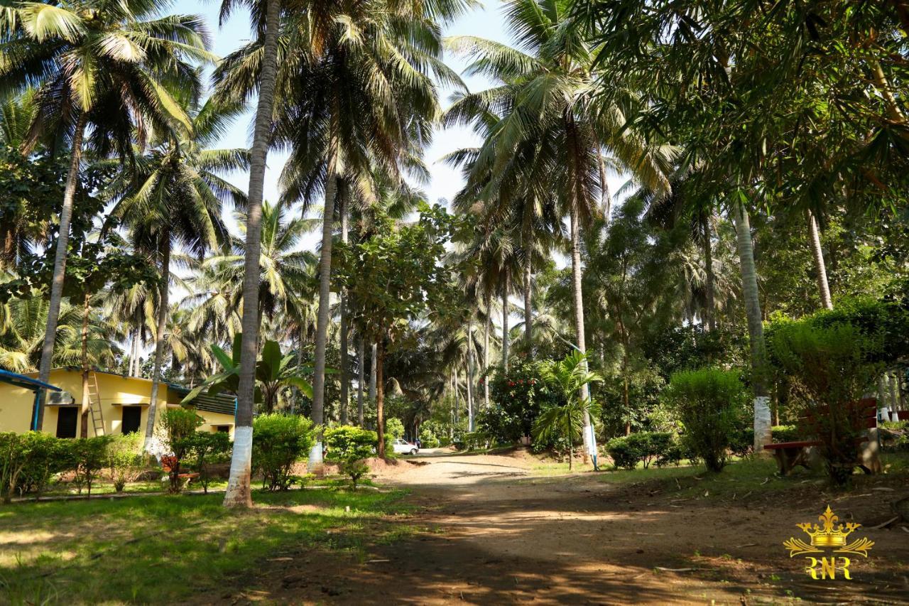 Royal Nature Resort Pollachi Bagian luar foto