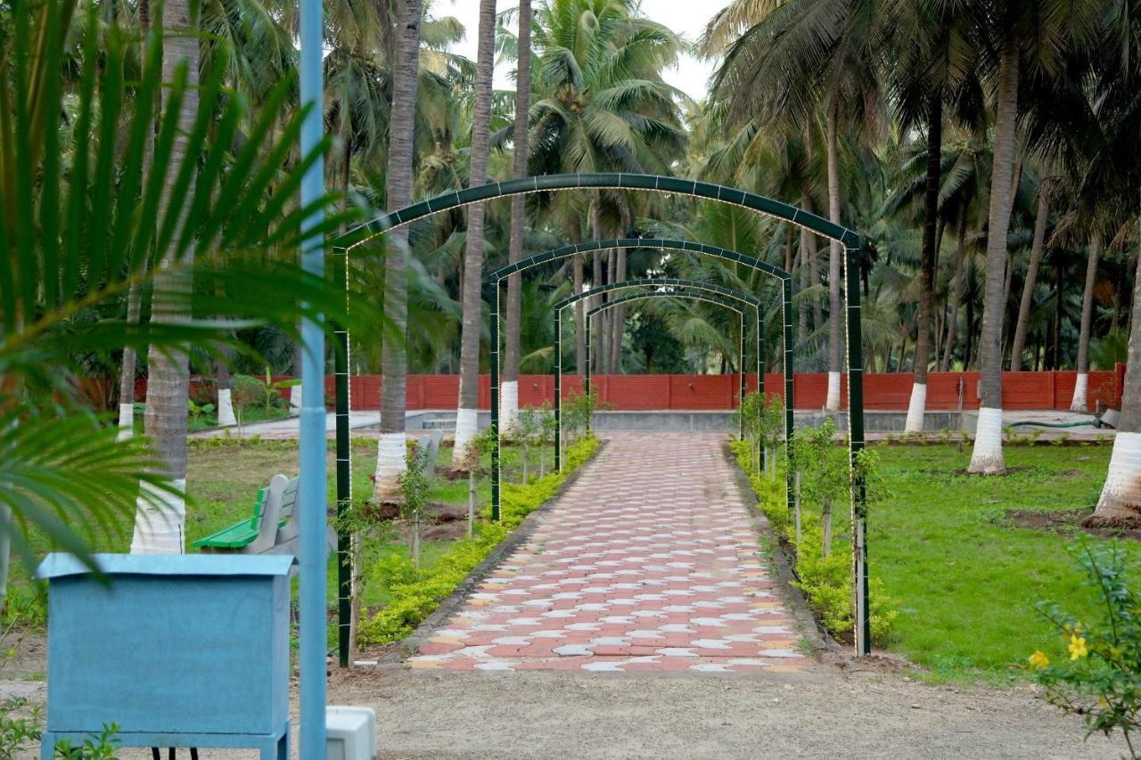 Royal Nature Resort Pollachi Bagian luar foto